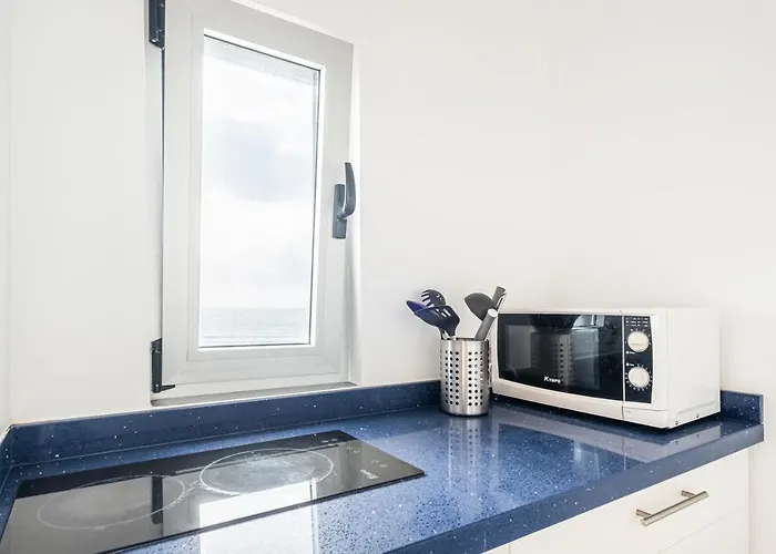 Sunset On The Sea Ii Apartment